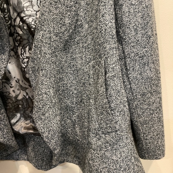 Coldwater Creek Classic Tweed Blazer Jacket - Picture 3 of 10